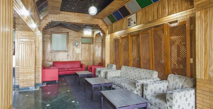 Hotel Pamposh Srīnagar Eksteriør billede